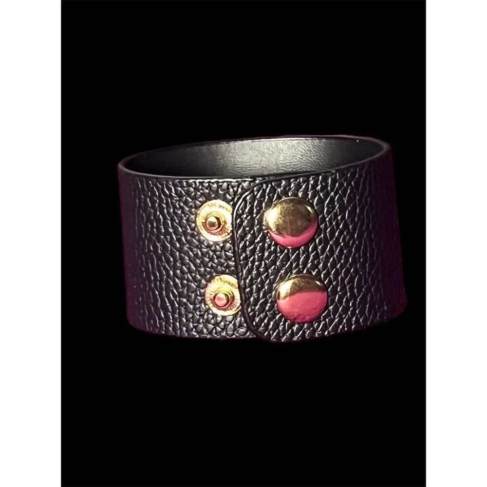 Rhinestone Red Lip Cuff Bracelet Black PU Leather​